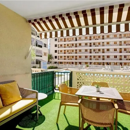 Fayser 108, 2 Bedrooms, Ac, Steps To Apartamento